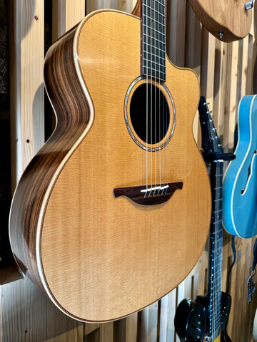 2007 Lowden O35cx Electro Acoustic (Preloved)